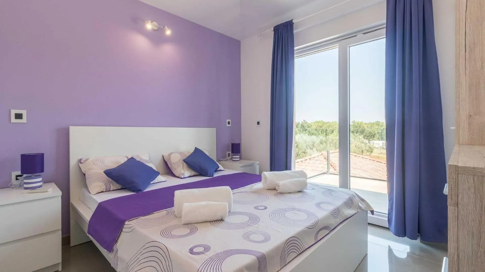 Luxe Villa In Valtura With Private Pool