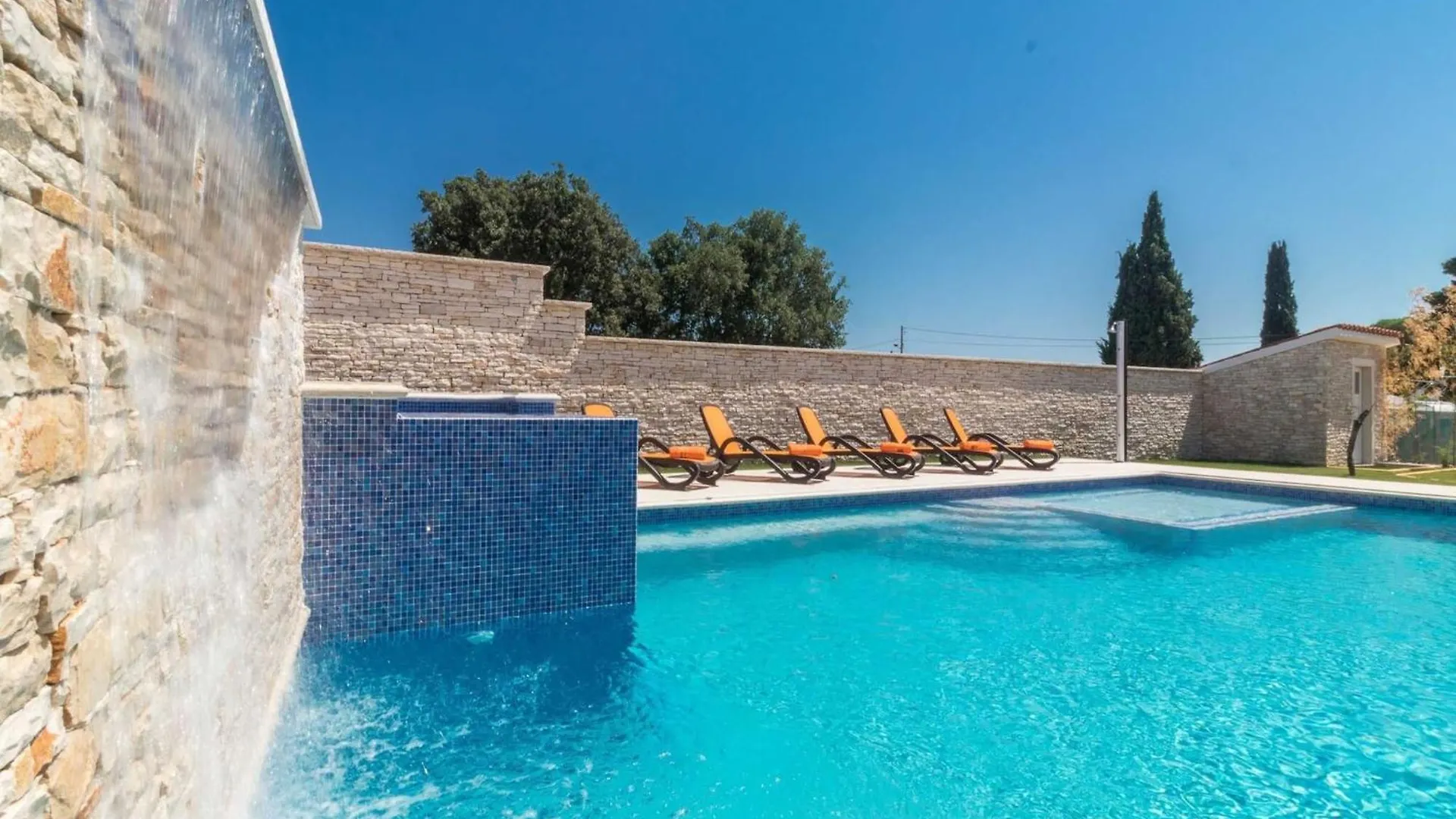 Luxe Villa In Valtura With Private Pool 0*,  Croatia