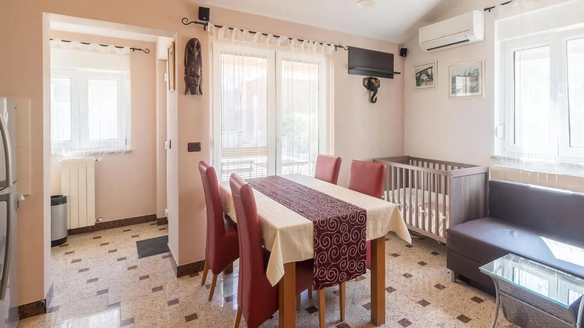 Luxe Villa In Valtura With Private Pool